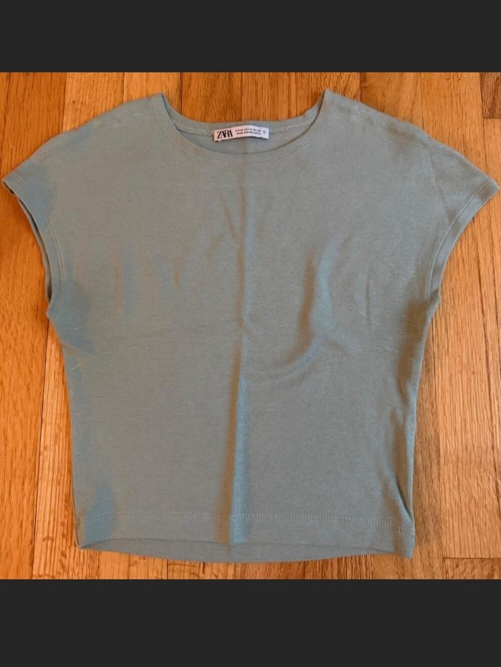 ZARA Cropped Sage Green Cap Sleeve Crewneck Tee